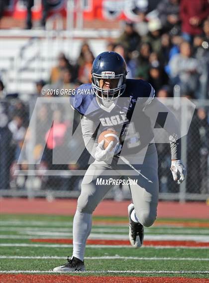 Thumbnail 3 in Eagle Academy II vs. Madison (PSAL Bowl Division 1st Round) photogallery.