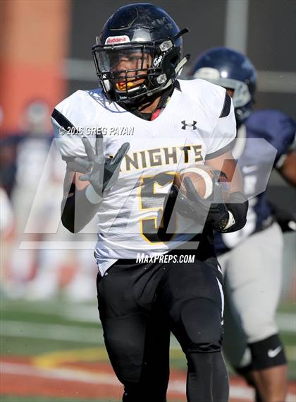 Thumbnail 3 in Eagle Academy II vs. Madison (PSAL Bowl Division 1st Round) photogallery.