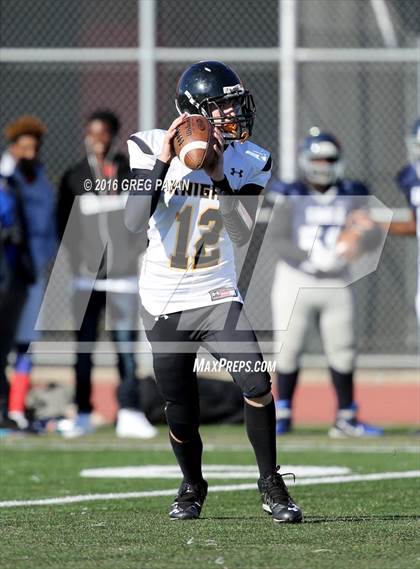 Thumbnail 3 in Eagle Academy II vs. Madison (PSAL Bowl Division 1st Round) photogallery.