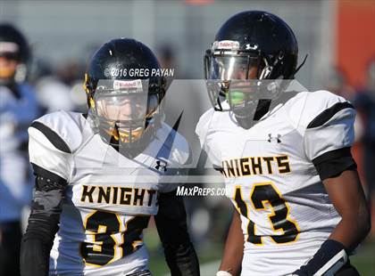 Thumbnail 2 in Eagle Academy II vs. Madison (PSAL Bowl Division 1st Round) photogallery.