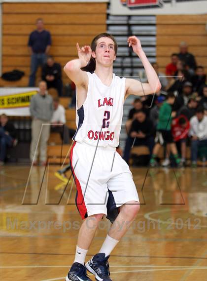 Thumbnail 3 in Neumann-Goretti vs Lake Oswego (Les Schwab Invitational) photogallery.