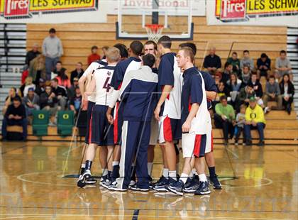 Thumbnail 1 in Neumann-Goretti vs Lake Oswego (Les Schwab Invitational) photogallery.