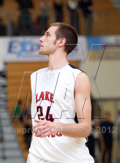 Thumbnail 2 in Neumann-Goretti vs Lake Oswego (Les Schwab Invitational) photogallery.