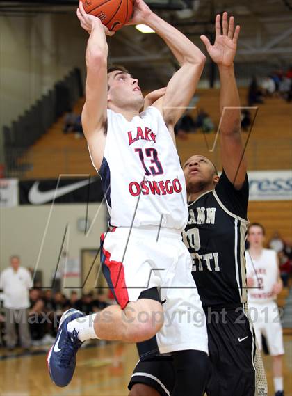 Thumbnail 2 in Neumann-Goretti vs Lake Oswego (Les Schwab Invitational) photogallery.