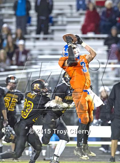 Thumbnail 2 in Robinson @ Marvin Ridge (NCHSAA Class 3AA 1st Round) photogallery.