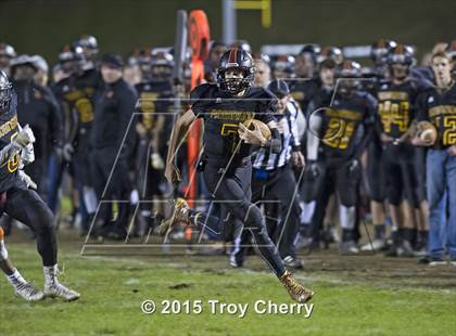 Thumbnail 3 in Robinson @ Marvin Ridge (NCHSAA Class 3AA 1st Round) photogallery.