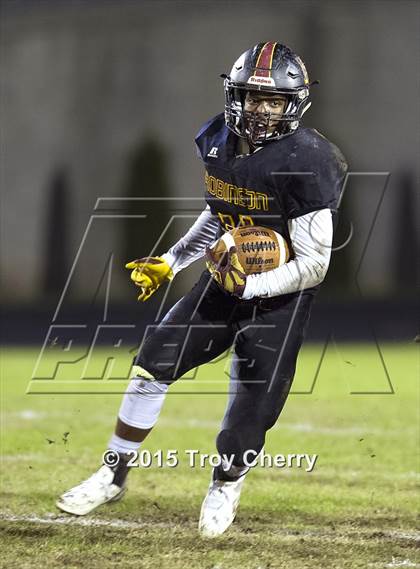 Thumbnail 3 in Robinson @ Marvin Ridge (NCHSAA Class 3AA 1st Round) photogallery.