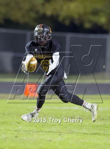 Thumbnail 3 in Robinson @ Marvin Ridge (NCHSAA Class 3AA 1st Round) photogallery.