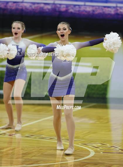 Thumbnail 3 in Highlands Ranch CHSAA Spirit Poms photogallery.