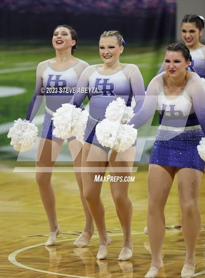 Thumbnail 3 in Highlands Ranch CHSAA Spirit Poms photogallery.