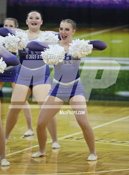Thumbnail 3 in Highlands Ranch CHSAA Spirit Poms photogallery.