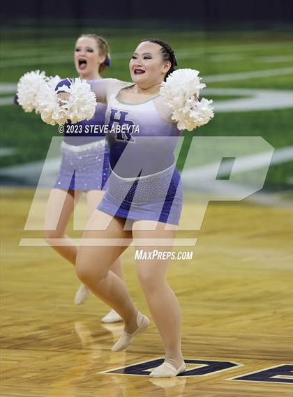 Thumbnail 1 in Highlands Ranch CHSAA Spirit Poms photogallery.
