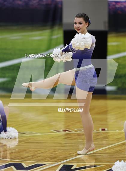 Thumbnail 1 in Highlands Ranch CHSAA Spirit Poms photogallery.