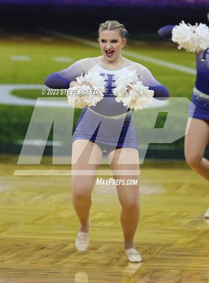 Thumbnail 1 in Highlands Ranch CHSAA Spirit Poms photogallery.