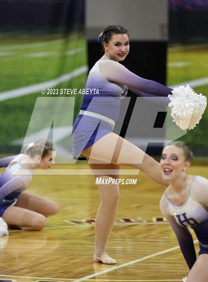 Thumbnail 1 in Highlands Ranch CHSAA Spirit Poms photogallery.