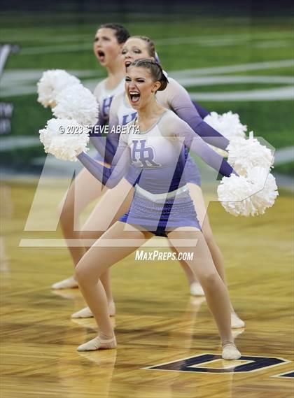 Thumbnail 1 in Highlands Ranch CHSAA Spirit Poms photogallery.