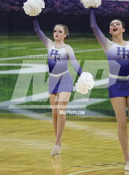 Thumbnail 2 in Highlands Ranch CHSAA Spirit Poms photogallery.