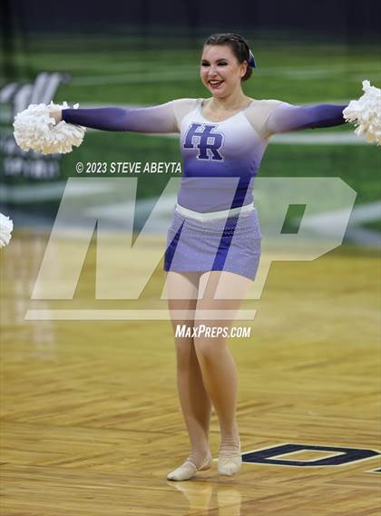 Thumbnail 3 in Highlands Ranch CHSAA Spirit Poms photogallery.