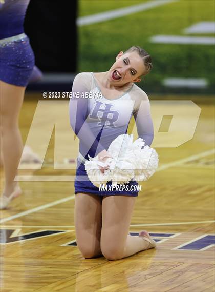 Thumbnail 3 in Highlands Ranch CHSAA Spirit Poms photogallery.