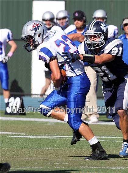 Thumbnail 3 in Justin-Siena @ Marin Catholic photogallery.