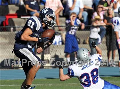 Thumbnail 3 in Justin-Siena @ Marin Catholic photogallery.