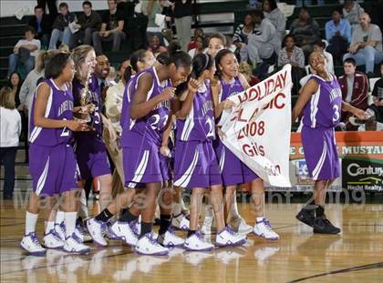 Thumbnail 3 in Ardrey Kell vs South Caldwell (Fifth Third Bank Holiday Classic) photogallery.