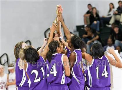 Thumbnail 2 in Ardrey Kell vs South Caldwell (Fifth Third Bank Holiday Classic) photogallery.