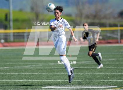 Thumbnail 3 in Christopher vs. Everett Alvarez (CIF CCS D3 Finals) photogallery.