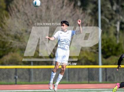 Thumbnail 2 in Christopher vs. Everett Alvarez (CIF CCS D3 Finals) photogallery.