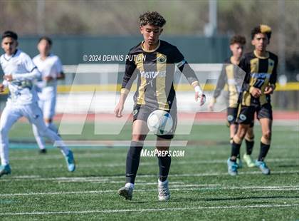 Thumbnail 3 in Christopher vs. Everett Alvarez (CIF CCS D3 Finals) photogallery.