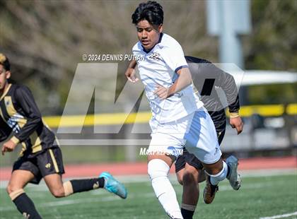 Thumbnail 1 in Christopher vs. Everett Alvarez (CIF CCS D3 Finals) photogallery.