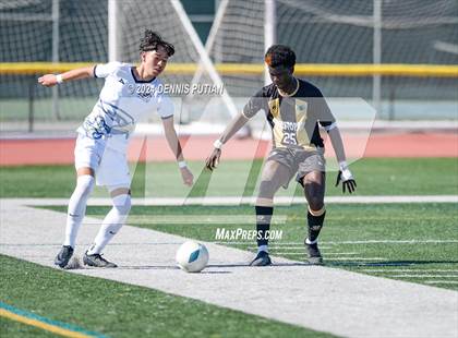 Thumbnail 2 in Christopher vs. Everett Alvarez (CIF CCS D3 Finals) photogallery.