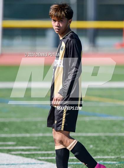 Thumbnail 1 in Christopher vs. Everett Alvarez (CIF CCS D3 Finals) photogallery.