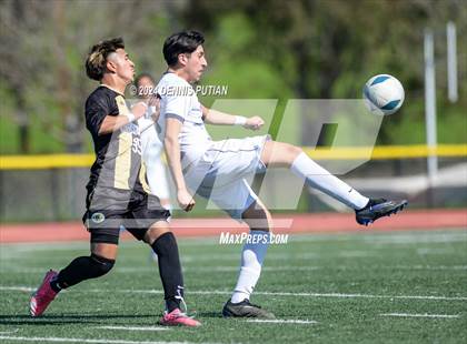 Thumbnail 2 in Christopher vs. Everett Alvarez (CIF CCS D3 Finals) photogallery.
