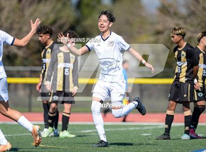 Thumbnail 3 in Christopher vs. Everett Alvarez (CIF CCS D3 Finals) photogallery.