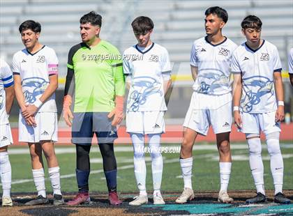 Thumbnail 2 in Christopher vs. Everett Alvarez (CIF CCS D3 Finals) photogallery.