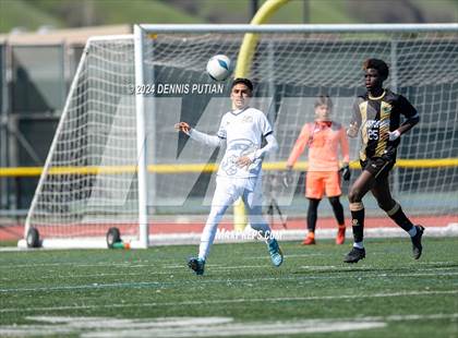Thumbnail 2 in Christopher vs. Everett Alvarez (CIF CCS D3 Finals) photogallery.