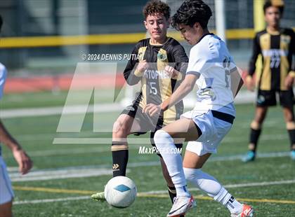 Thumbnail 3 in Christopher vs. Everett Alvarez (CIF CCS D3 Finals) photogallery.
