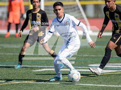 Thumbnail 2 in Christopher vs. Everett Alvarez (CIF CCS D3 Finals) photogallery.