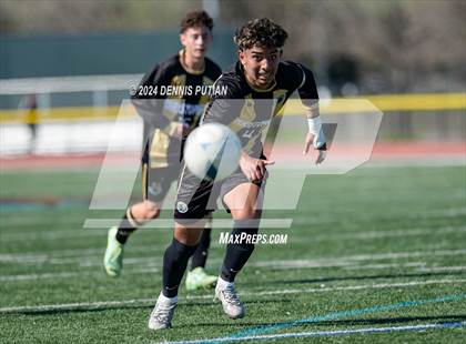 Thumbnail 2 in Christopher vs. Everett Alvarez (CIF CCS D3 Finals) photogallery.