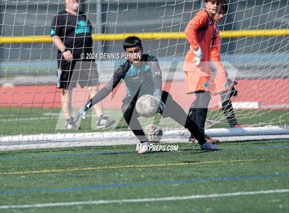 Thumbnail 3 in Christopher vs. Everett Alvarez (CIF CCS D3 Finals) photogallery.