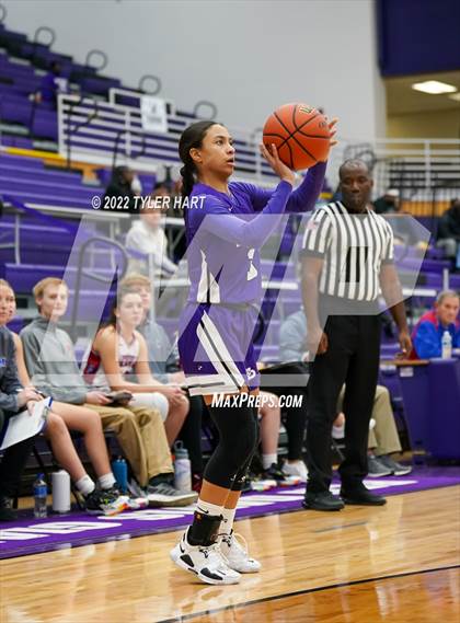 Thumbnail 1 in Martinsville @ Ben Davis (Ben Davis Holiday Classic) photogallery.