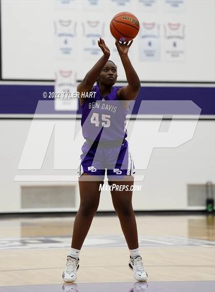 Thumbnail 3 in Martinsville @ Ben Davis (Ben Davis Holiday Classic) photogallery.