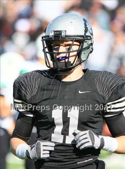 Thumbnail 1 in Carroll vs. Guyer (5A Region 1 Division 2 Final) photogallery.