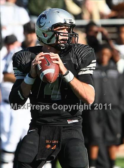 Thumbnail 2 in Carroll vs. Guyer (5A Region 1 Division 2 Final) photogallery.