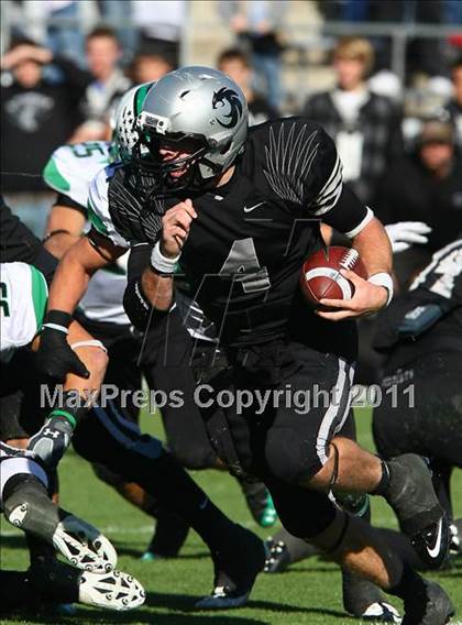 Thumbnail 1 in Carroll vs. Guyer (5A Region 1 Division 2 Final) photogallery.