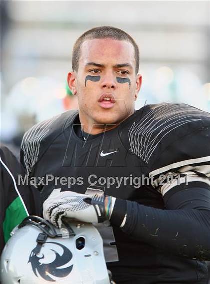 Thumbnail 1 in Carroll vs. Guyer (5A Region 1 Division 2 Final) photogallery.