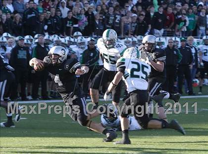Thumbnail 1 in Carroll vs. Guyer (5A Region 1 Division 2 Final) photogallery.