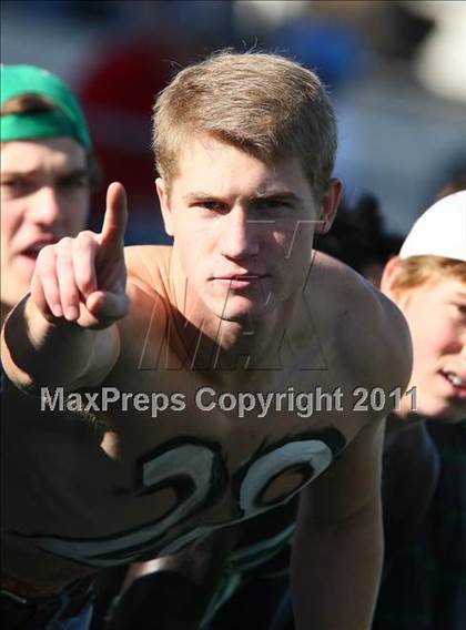 Thumbnail 1 in Carroll vs. Guyer (5A Region 1 Division 2 Final) photogallery.