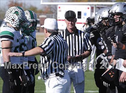 Thumbnail 1 in Carroll vs. Guyer (5A Region 1 Division 2 Final) photogallery.